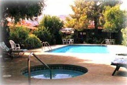 Circle C Lodge Twentynine Palms Exterior photo